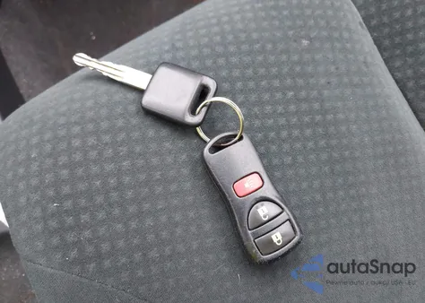 2011 Nissan Versa 1.8S из США, поврежденный, VIN 3N1BC1CP4BL371637